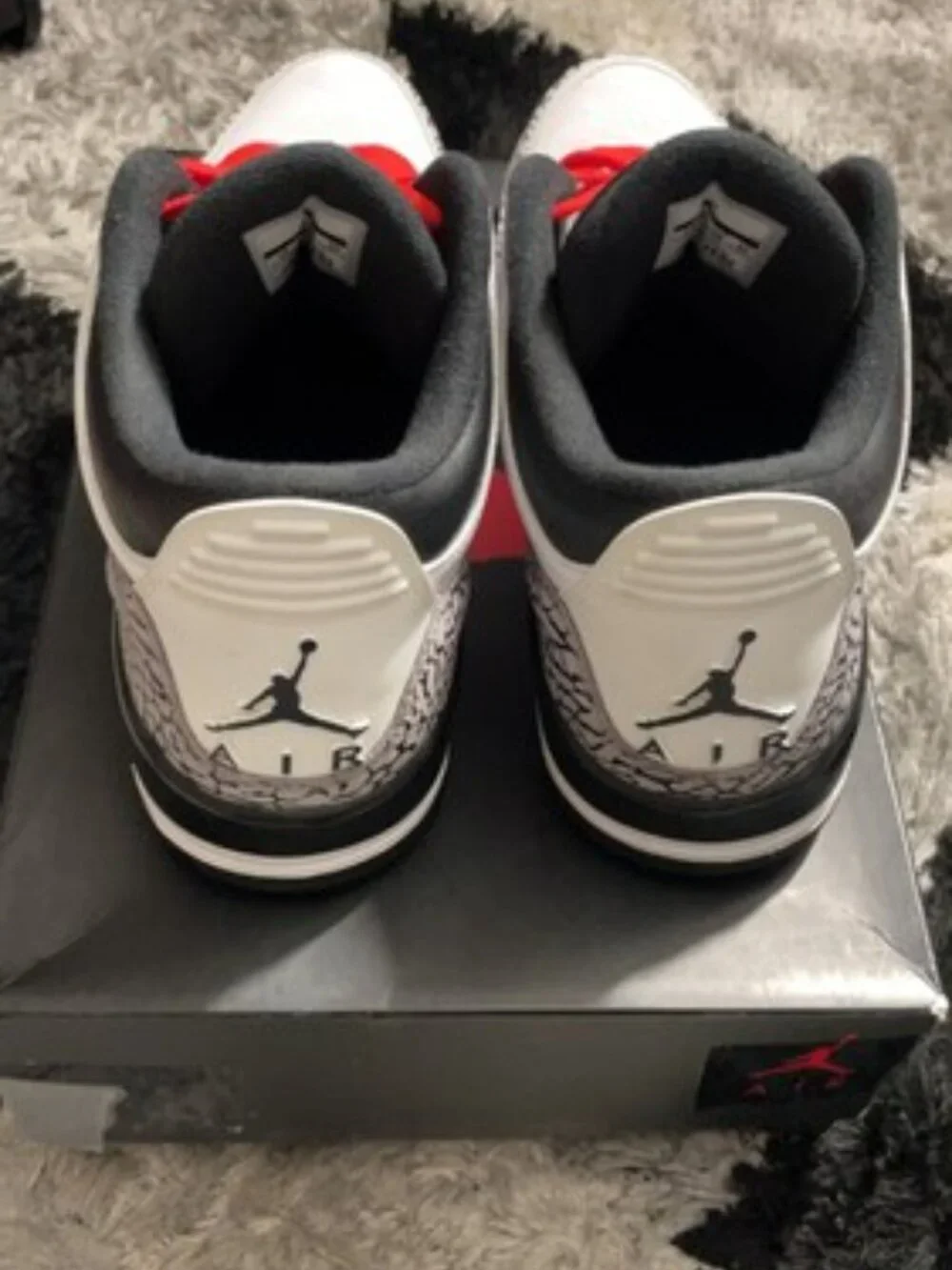 Air Jordan 3 Retro Infrared 23 136064-123 Size 12